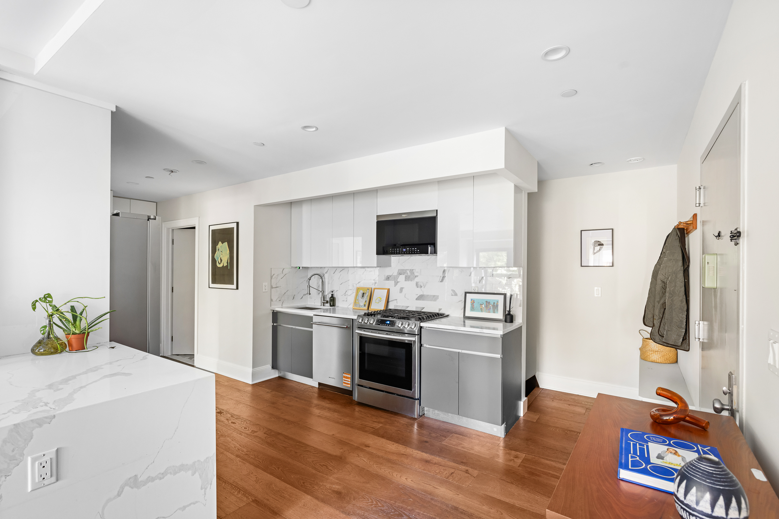 850 Putnam Avenue, Unit 1A Brooklyn, NY 11221 - Photo 4 of 18 Gallery Image 4