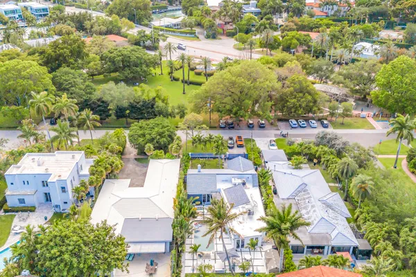 $18,000 | 4975 Delaware Avenue, Miami Beach, FL 33140