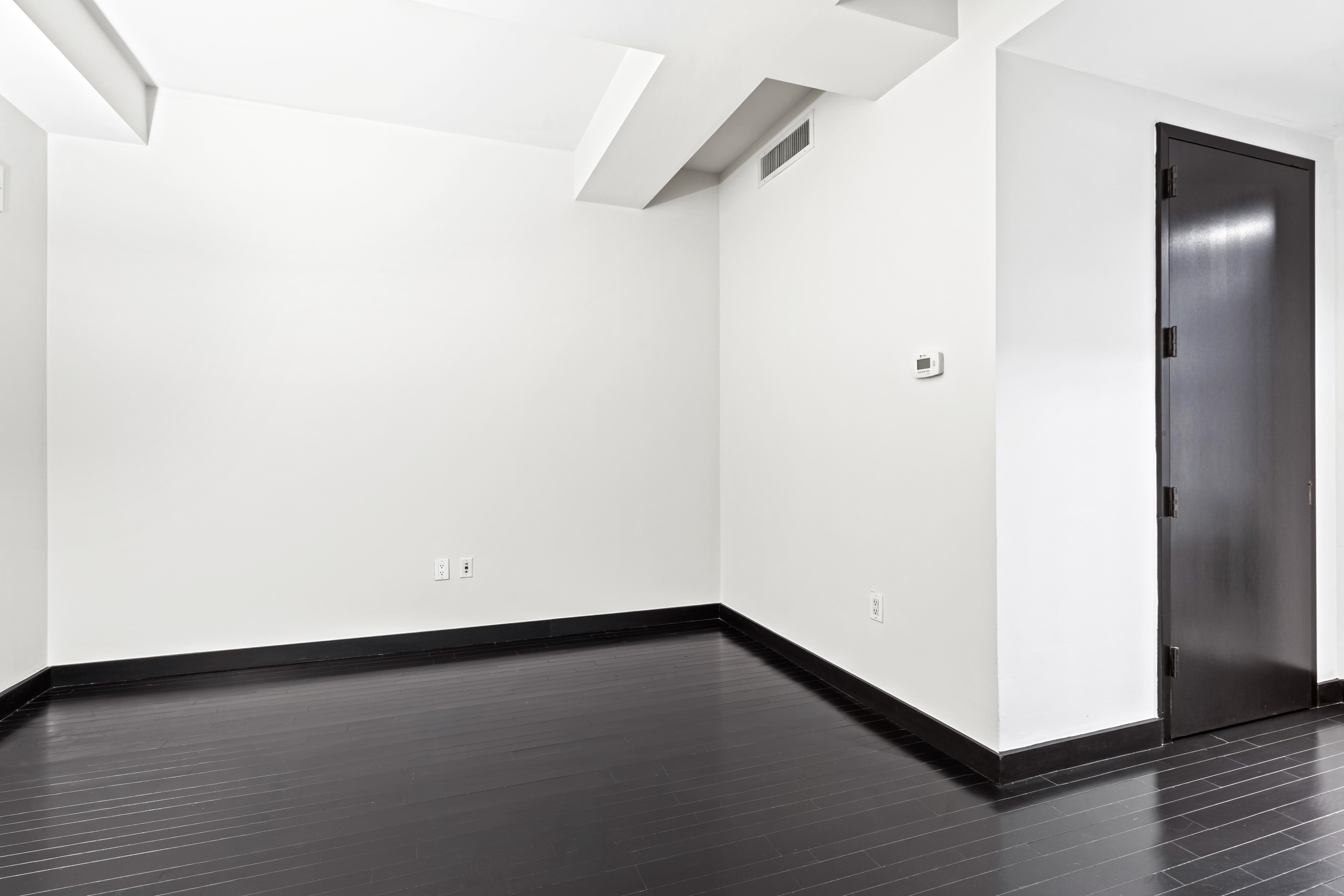 20 Pine Street, Unit 1416 Manhattan, NY 10005 - Photo 6 of 12