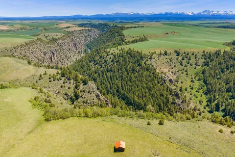 $395,000 | 376 North 4350th St Street East, St. Anthony, ID 83445
