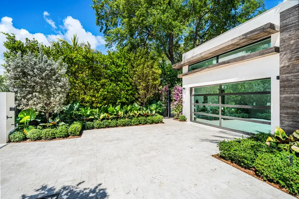 $4,900,000 | 967 Northeast 78th Street, Miami, FL 33138