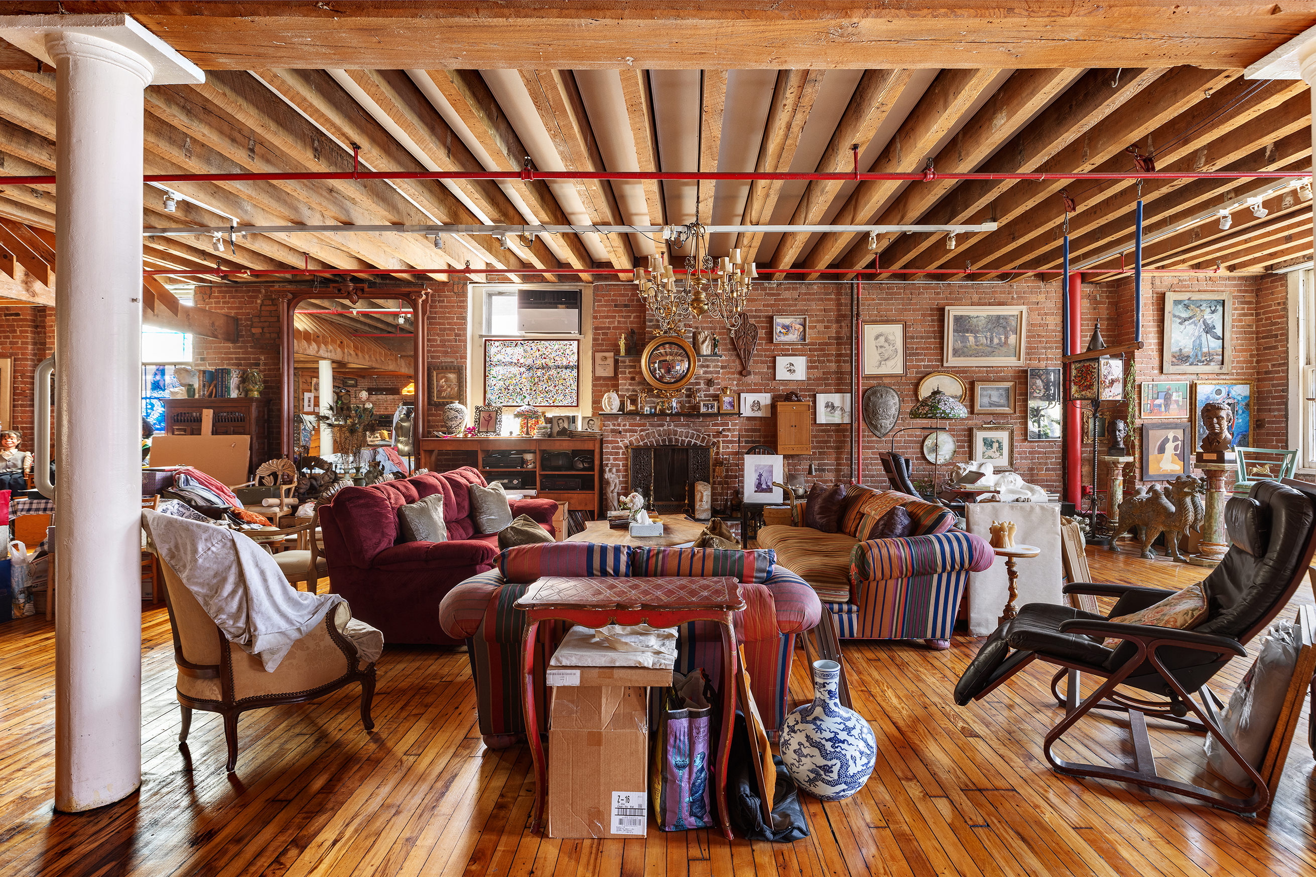 465 West Broadway, Unit 4S Manhattan, NY 10012 - Photo 4 of 7 a view of a very nice looking room with lots of tables and chairs