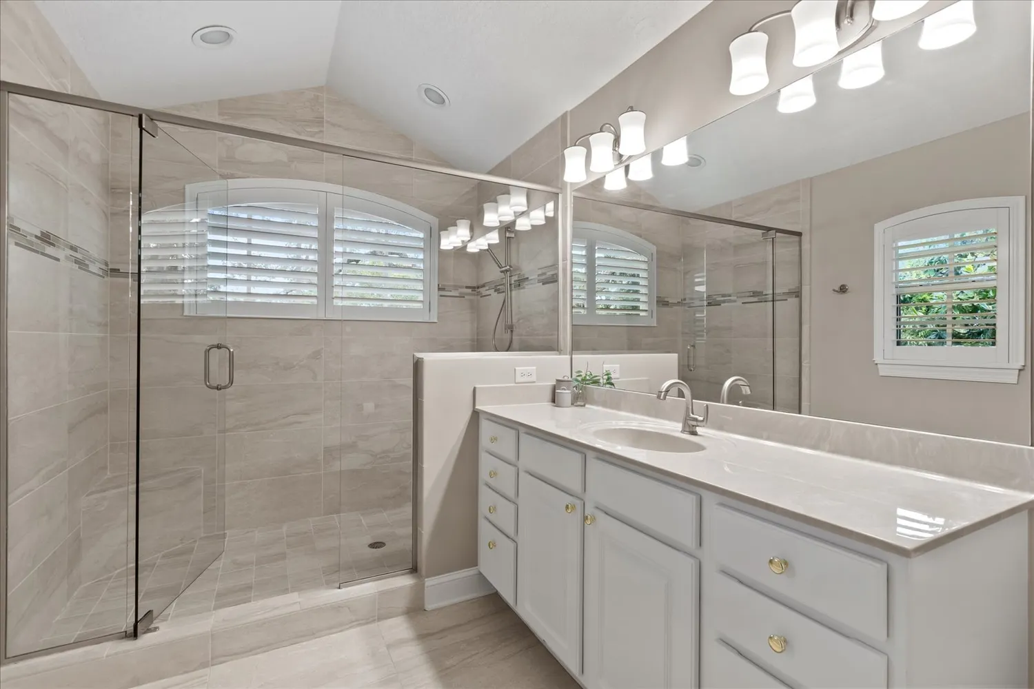 $985,000 | 512 Clarendon Avenue, Unit Undisclosed, Winter Park, FL 32789