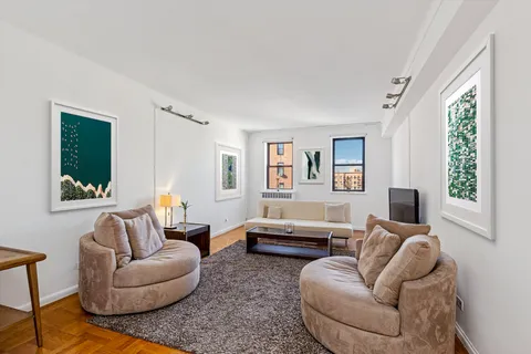 $515,000 | 90 Park Terrace East, Unit 7C | Inwood