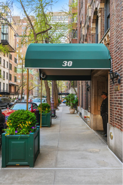 30 Beekman Place, Unit 5D Manhattan, NY 10022 - Photo 10 of 13