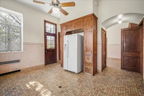 Contact Agent | 3130 Woodland Drive Northwest, Washington, DC 20008