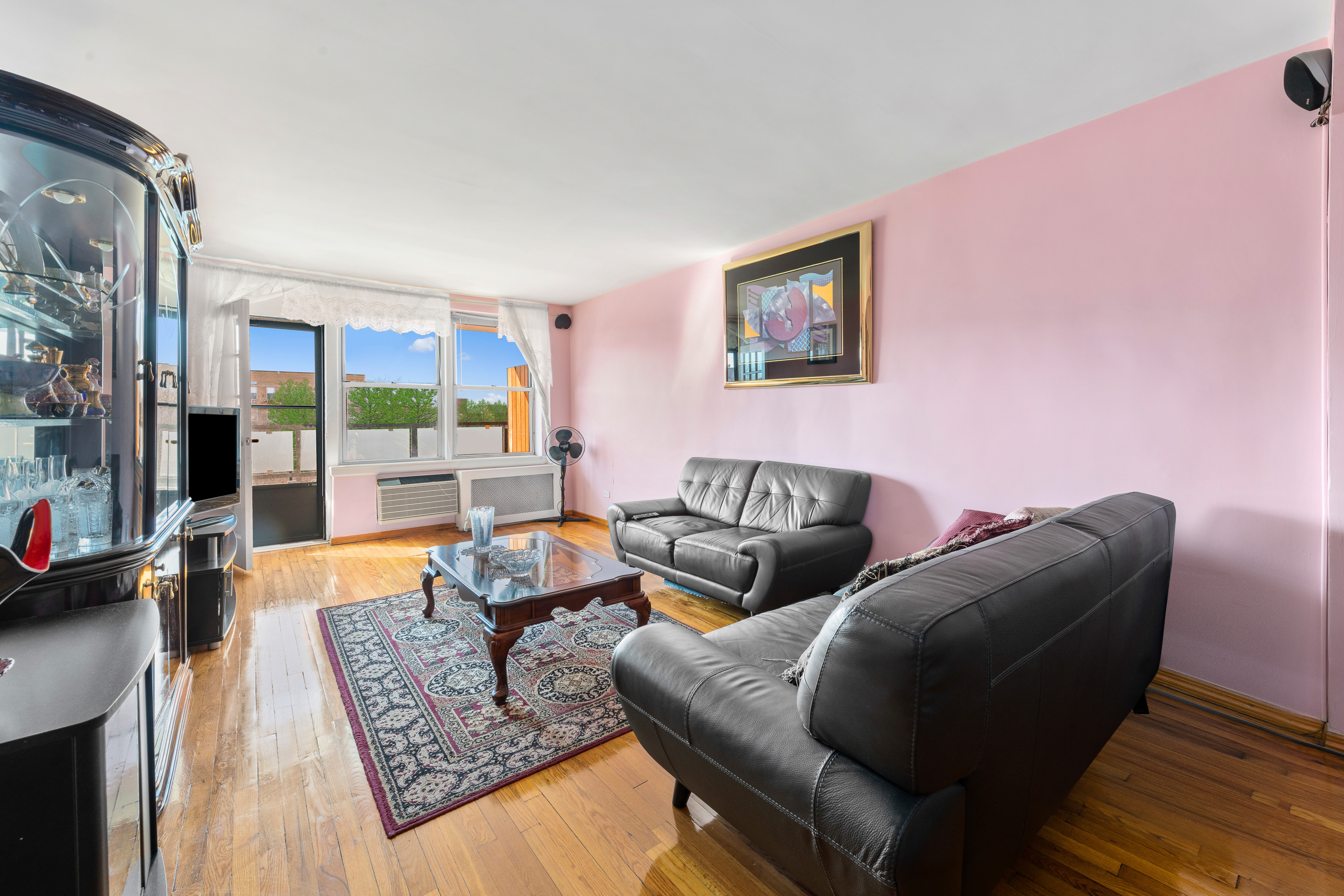 525 Ocean Parkway, Unit 5A Brooklyn, NY 11218 - Photo 2 of 10