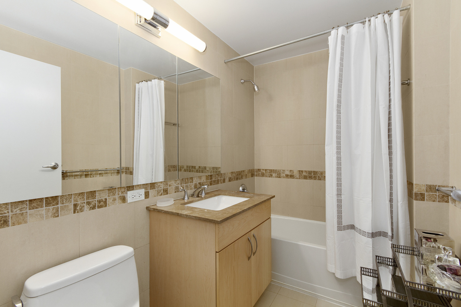 40 West 116th Street, Unit A811 Manhattan, NY 10026 - Photo 8 of 22