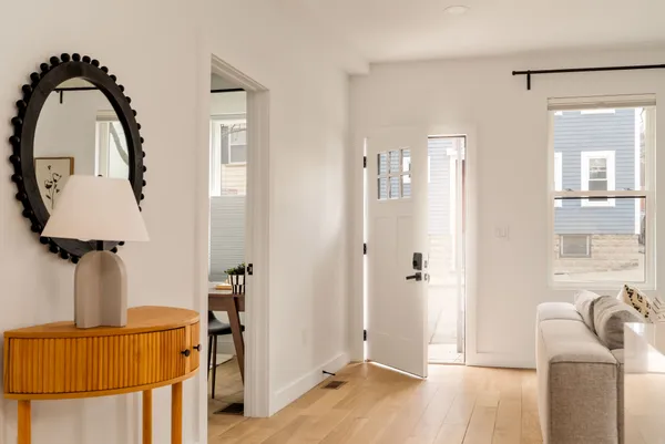 $1,349,000 | 118 Spring Street, Unit 1, Cambridge, MA 02141
