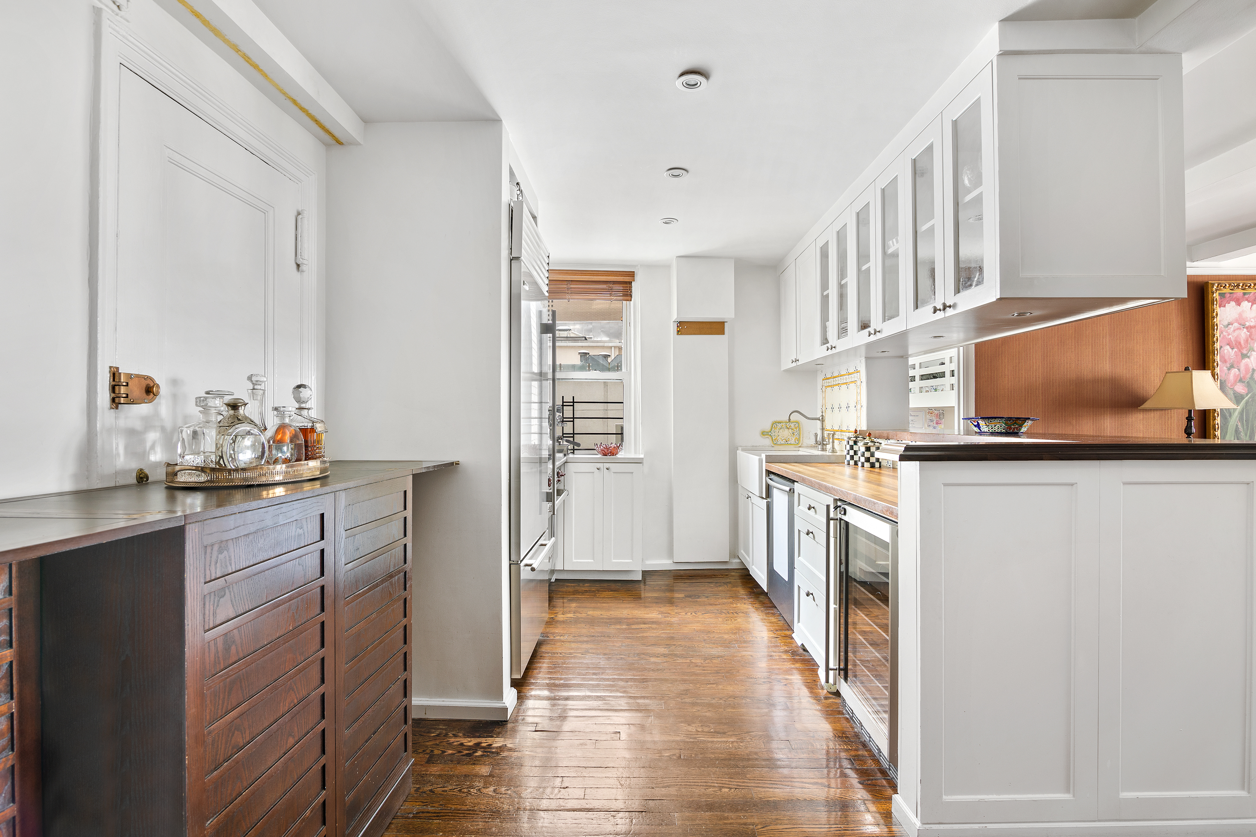 210 East 73rd Street, Unit 9C Manhattan, NY 10021 - Photo 3 of 8