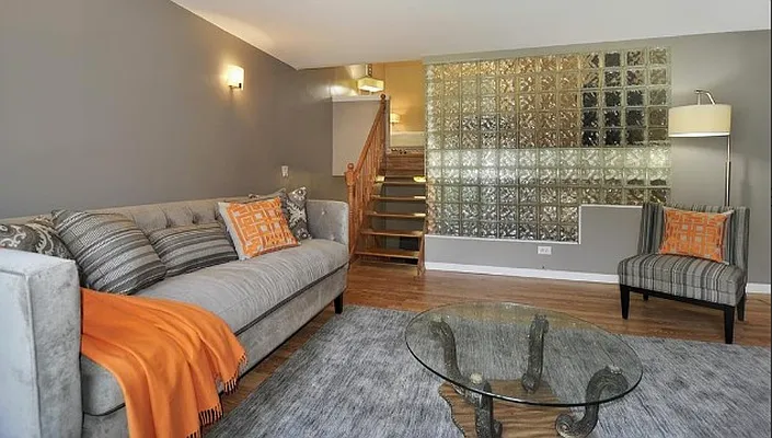 225 East 86th Street, Unit 305 Manhattan, NY 10028 - Photo 2 of 8 Gallery Image 2