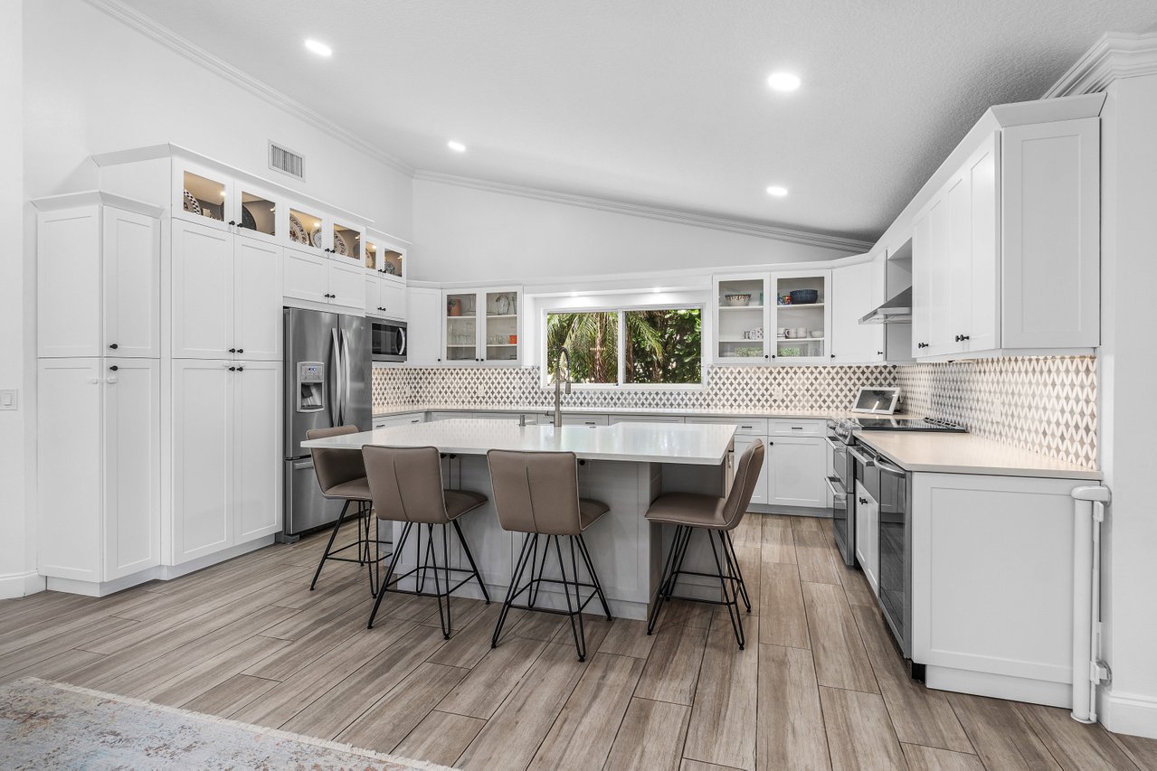 990 Northwest 8th Street Boca Raton, FL 33486 - Photo 8 of 30
