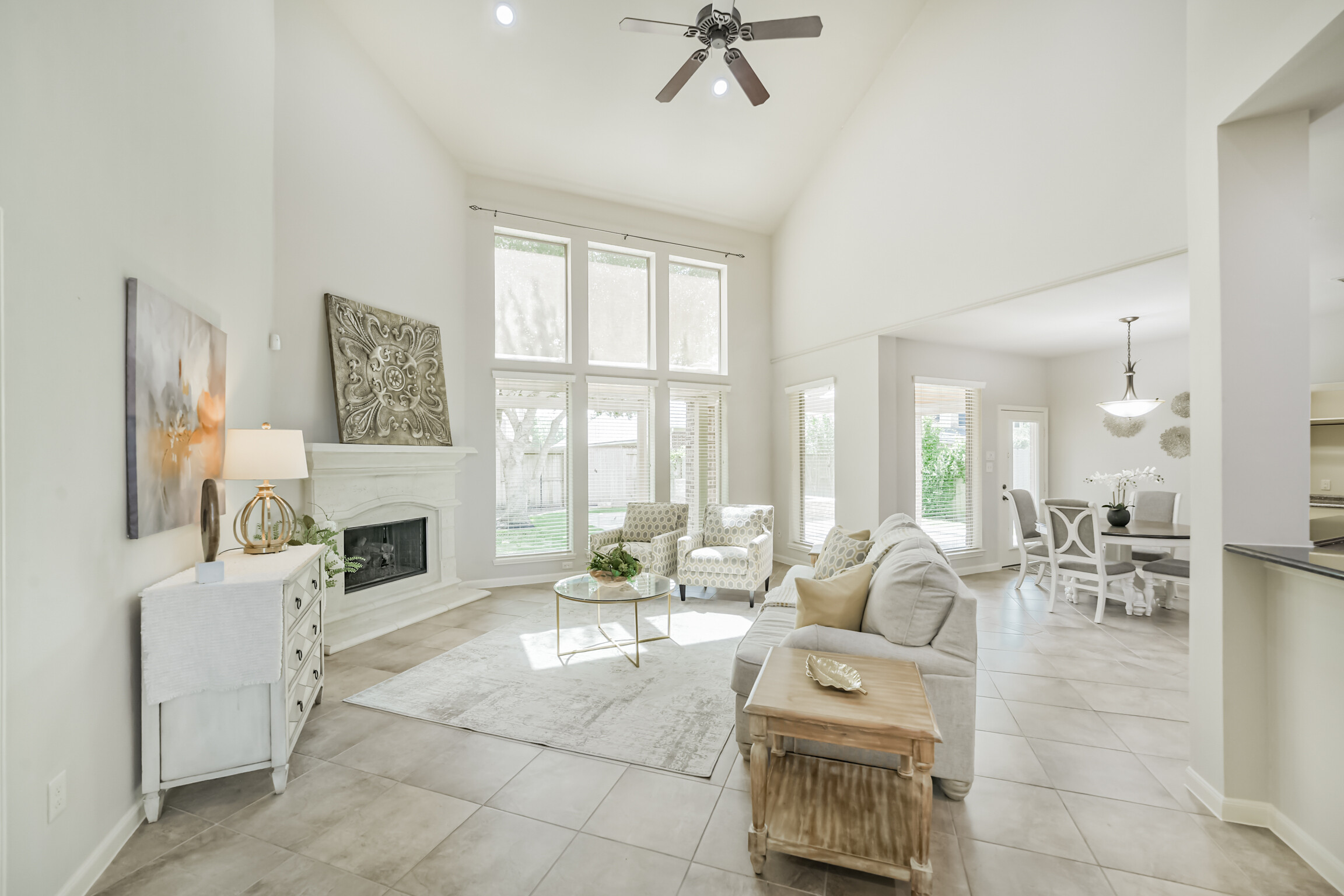 13607 Breakwater Path Loop Houston, TX 77044 - Photo 10 of 47