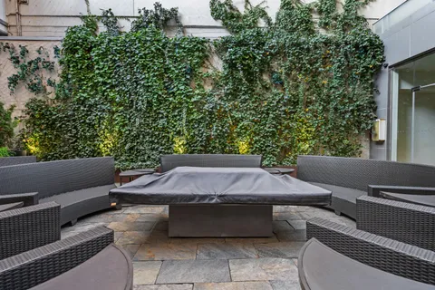 $995,000 | 303 East 33rd Street, Unit 5H | Kips Bay