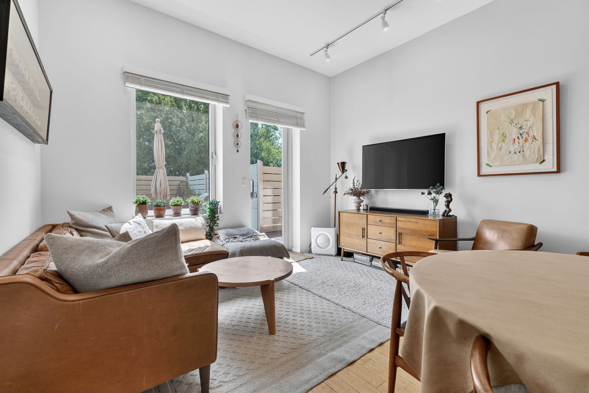 148 North 10th Street, Unit 2A Brooklyn, NY 11249 - Photo 2 of 13