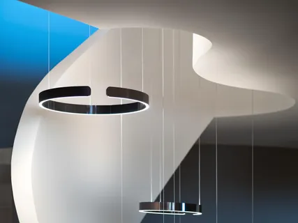 a close view of sink and tap