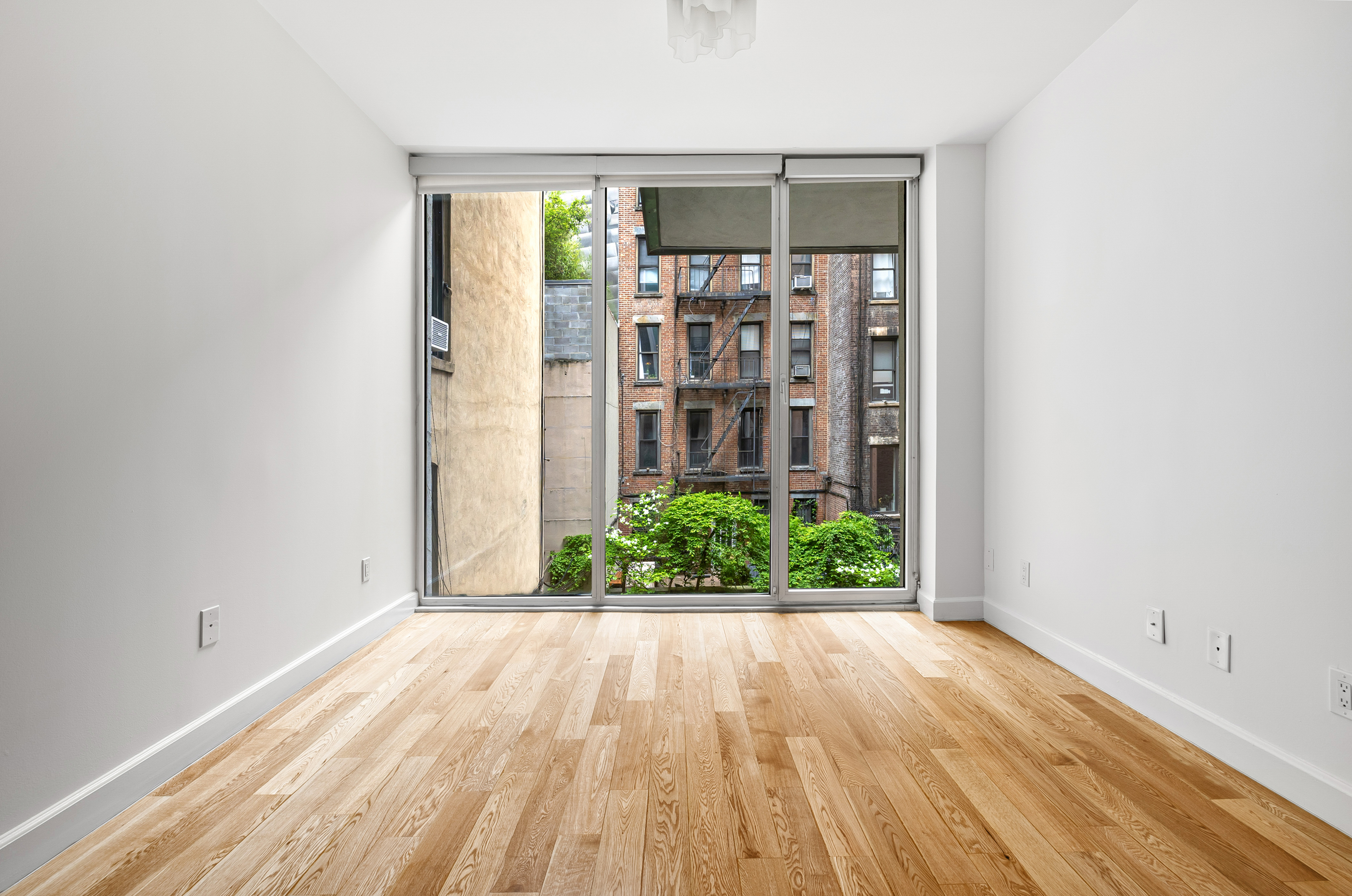 343 West 16th Street, Unit 2R Manhattan, NY 10011 - Photo 5 of 12