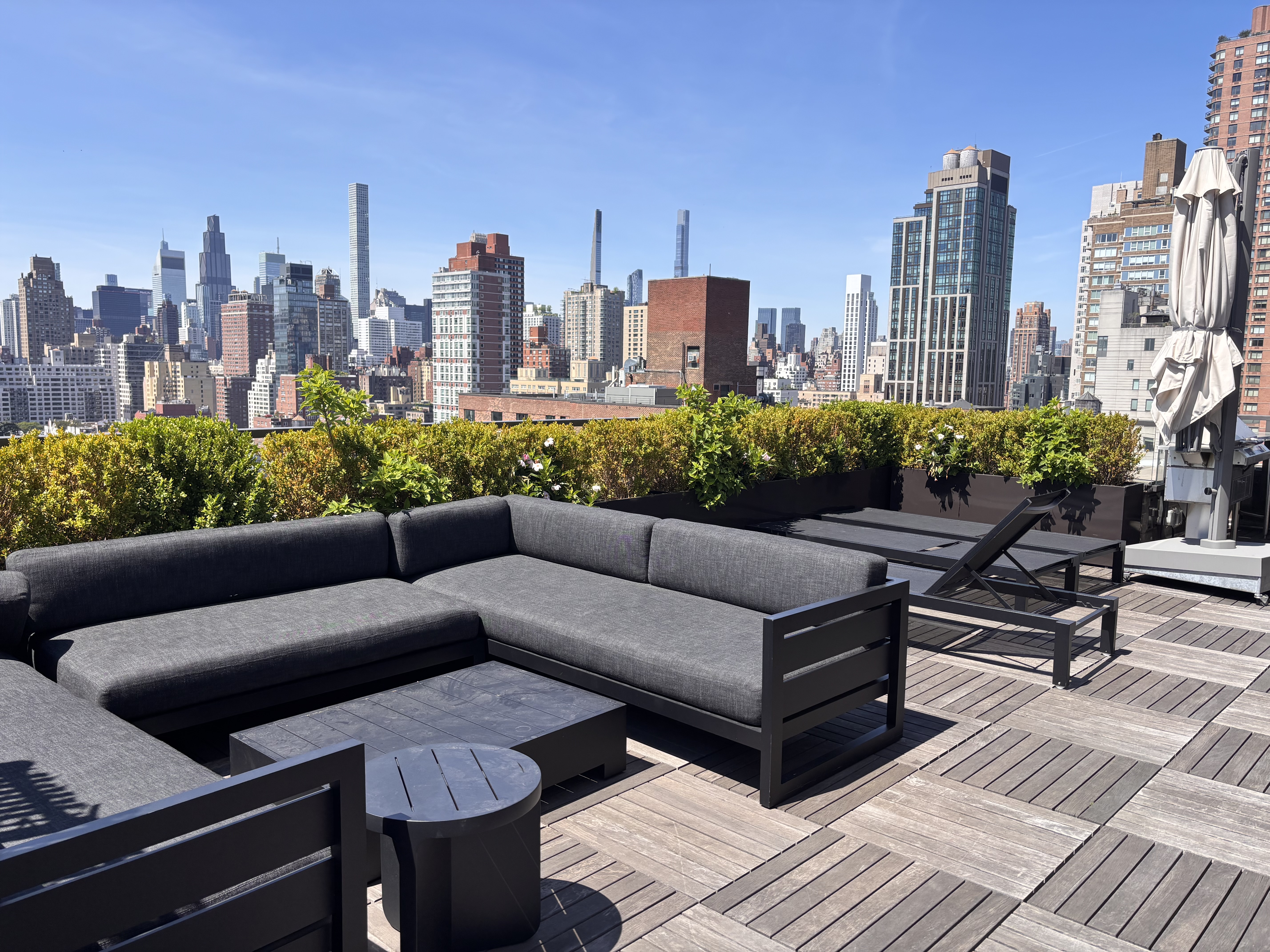 501 East 79th Street, Unit 11E Manhattan, NY 10075 - Photo 14 of 17