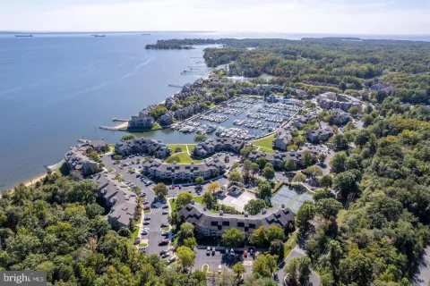 $595,000 | 2110 Chesapeake Harbour Drive East, Unit 101, Annapolis, MD 21403