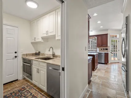 $879,000 | 515 West Palm Valley Drive, Oviedo, FL 32765