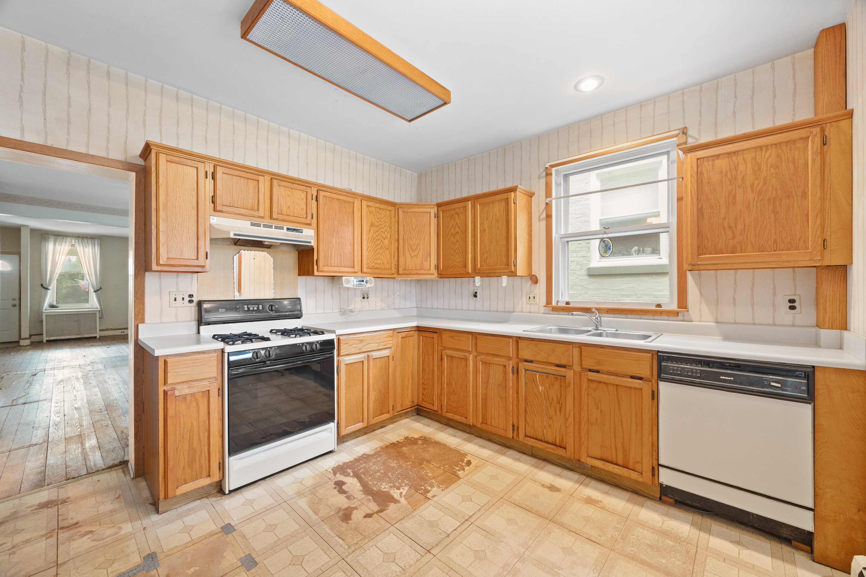 4139 Pechin Street Philadelphia, PA 19128 - Photo 11 of 28