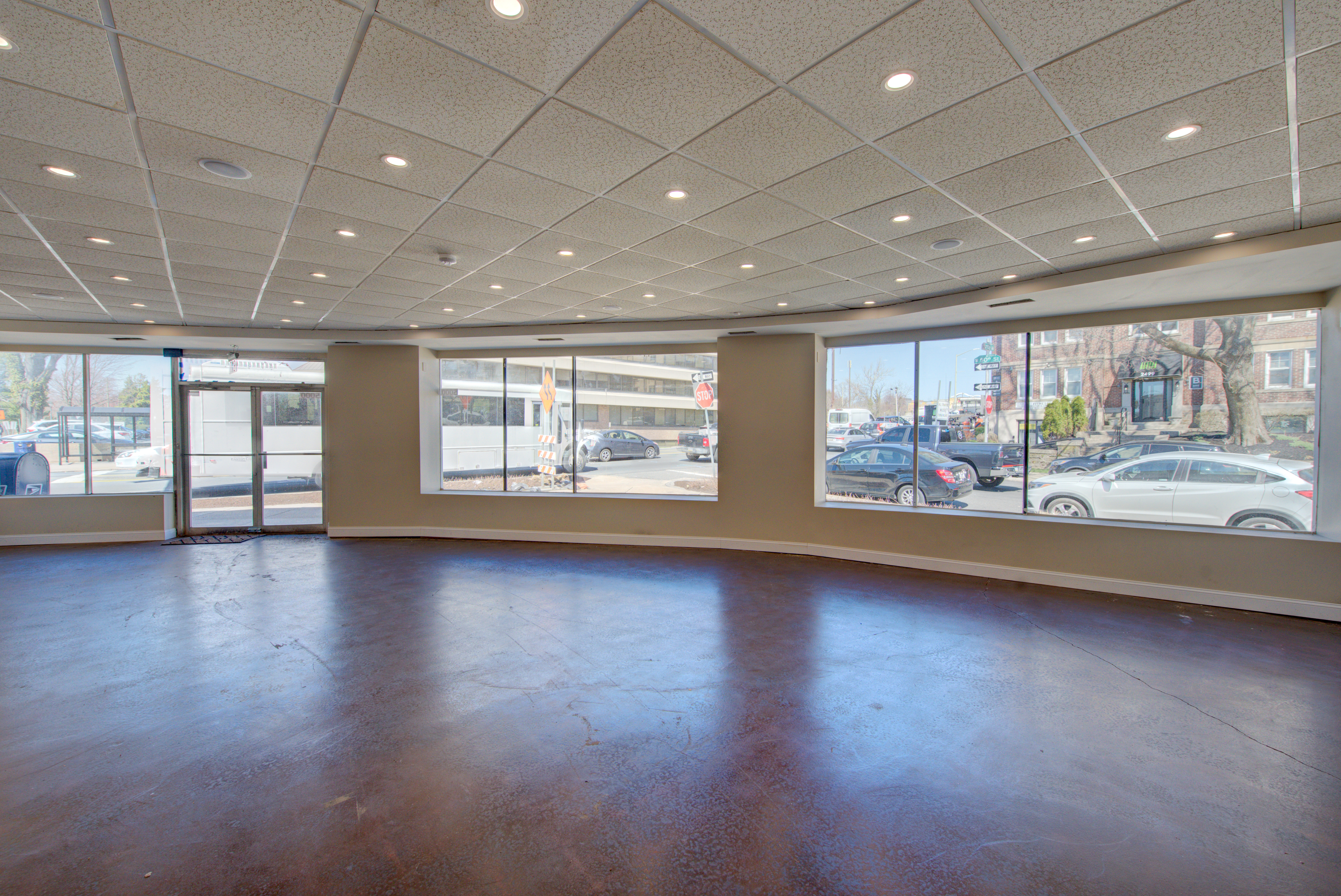 5000 City Avenue Philadelphia, PA 19131 - Photo 8 of 38 an empty room with wooden floor and large window