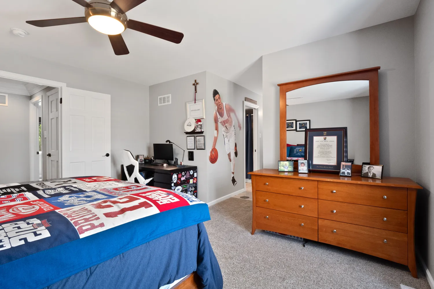 $1,995,000 | 13352 Weston Park Drive, St. Louis, MO 63131