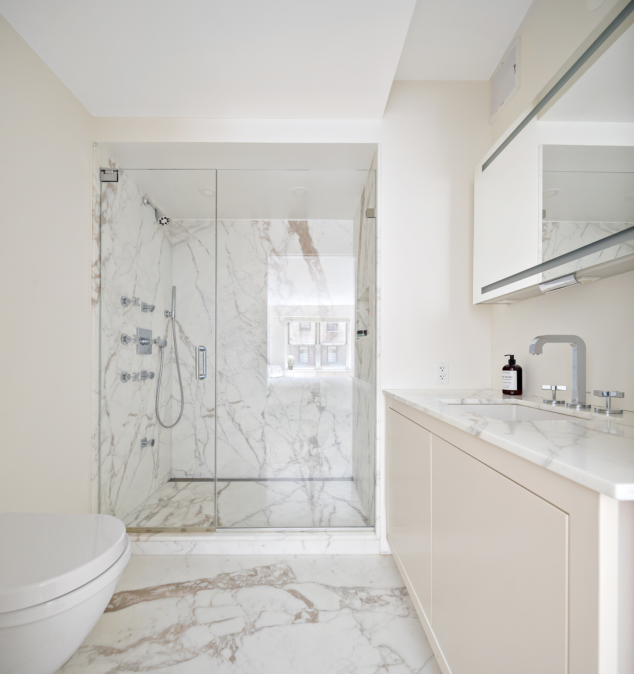 1025 5th Avenue, Unit 11EN Manhattan, NY 10028 - Photo 11 of 19