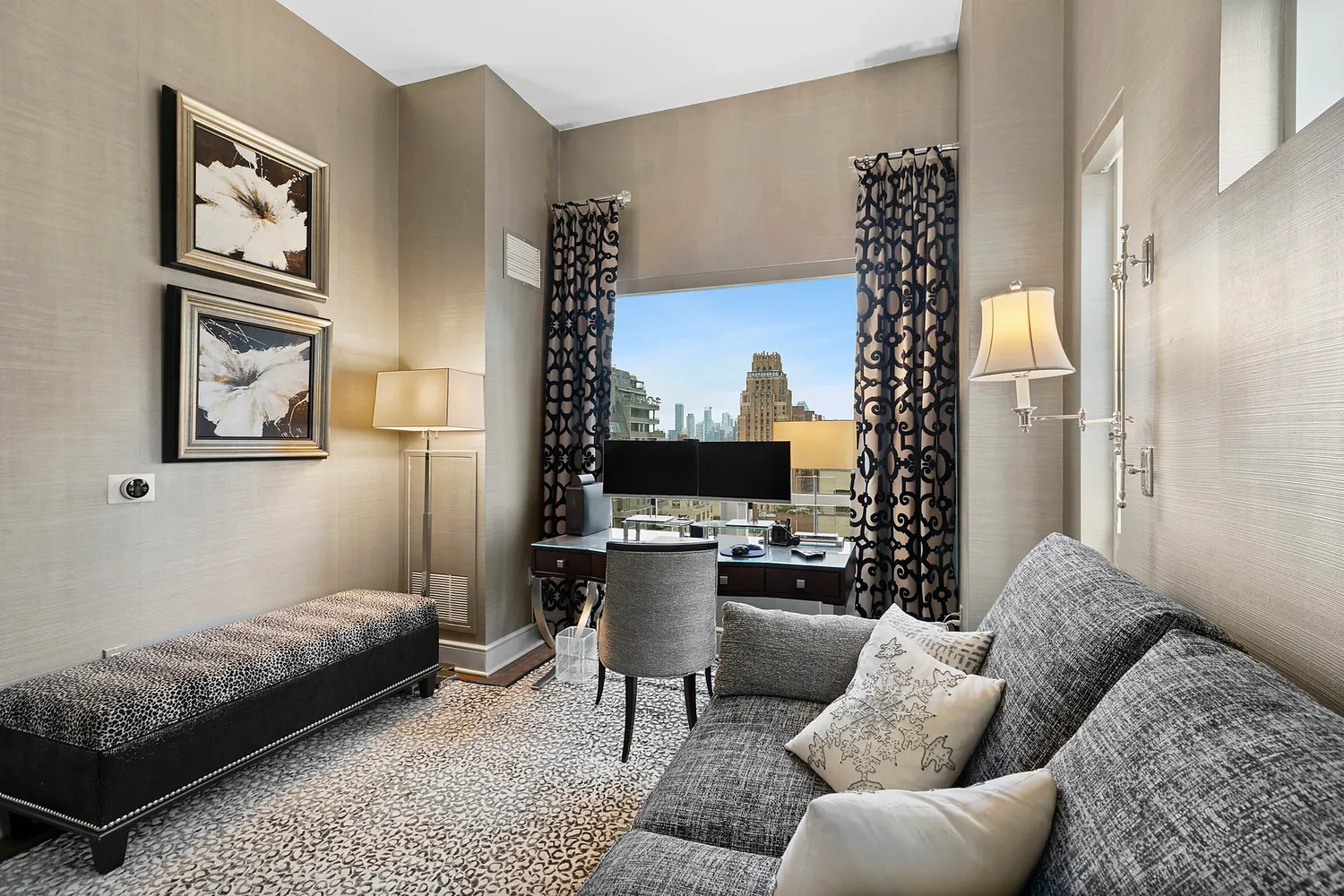 $2,995,000 | 250 East 49th Street, Unit 14CD | Midtown East