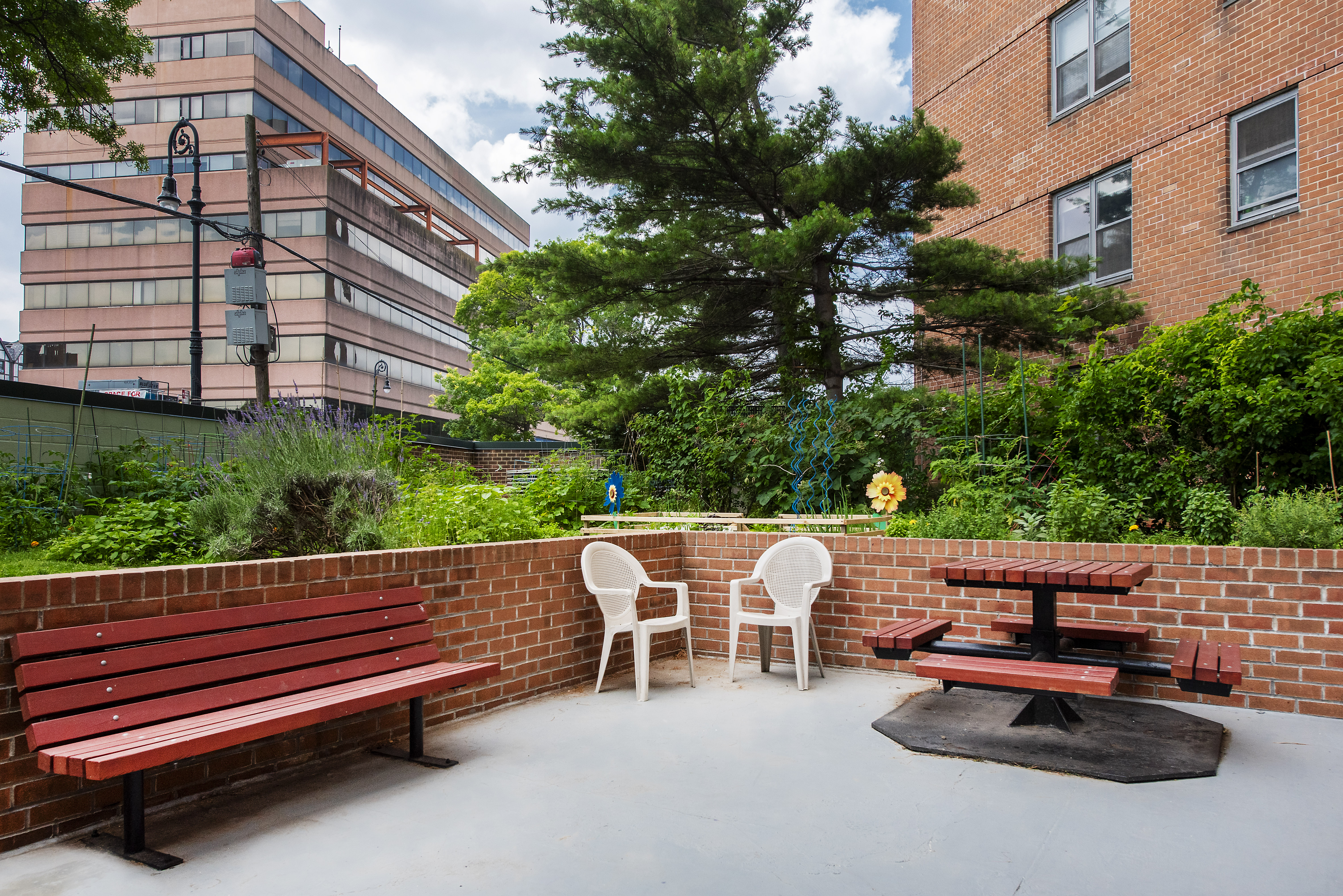 70-25 Yellowstone Boulevard, Unit 11D Queens, NY 11375 - Photo 21 of 25 a view of outdoor sitting area with furniture