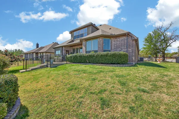 $540,000 | 1108 Burkburnett Drive, Weatherford, TX 76087