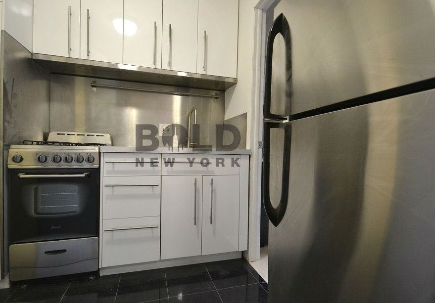 529 Broome Street, Unit 26 Manhattan, NY 10013 - Photo 1 of 7