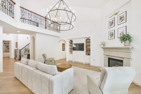 $715,000 | 14107 Hunters Lake Way, Houston, TX 77044
