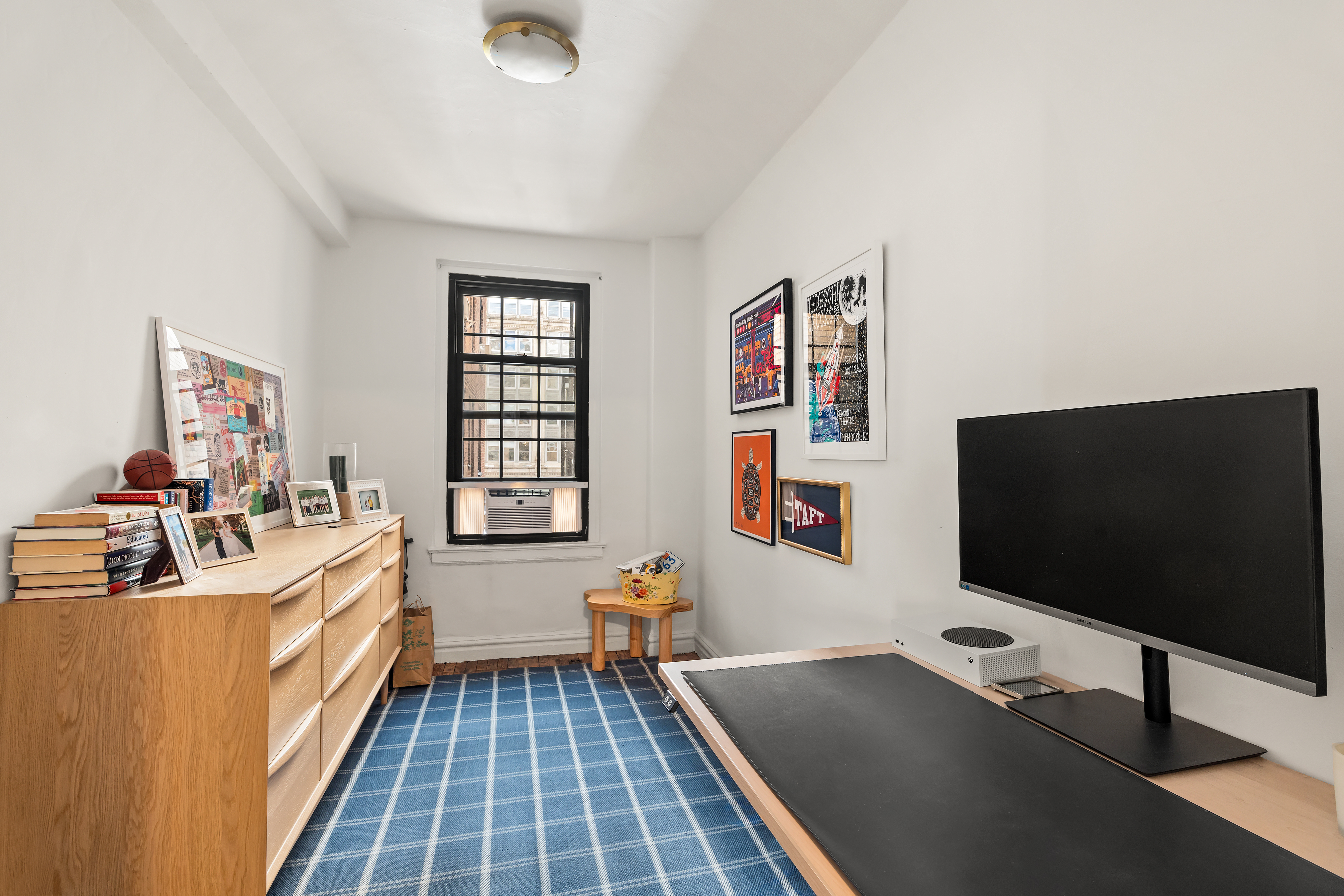 102 East 22nd Street, Unit 9H Manhattan, NY 10010 - Photo 10 of 12