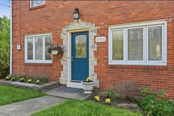 $250,000 | 3905 Mt Troy Road, Pittsburgh, PA 15212