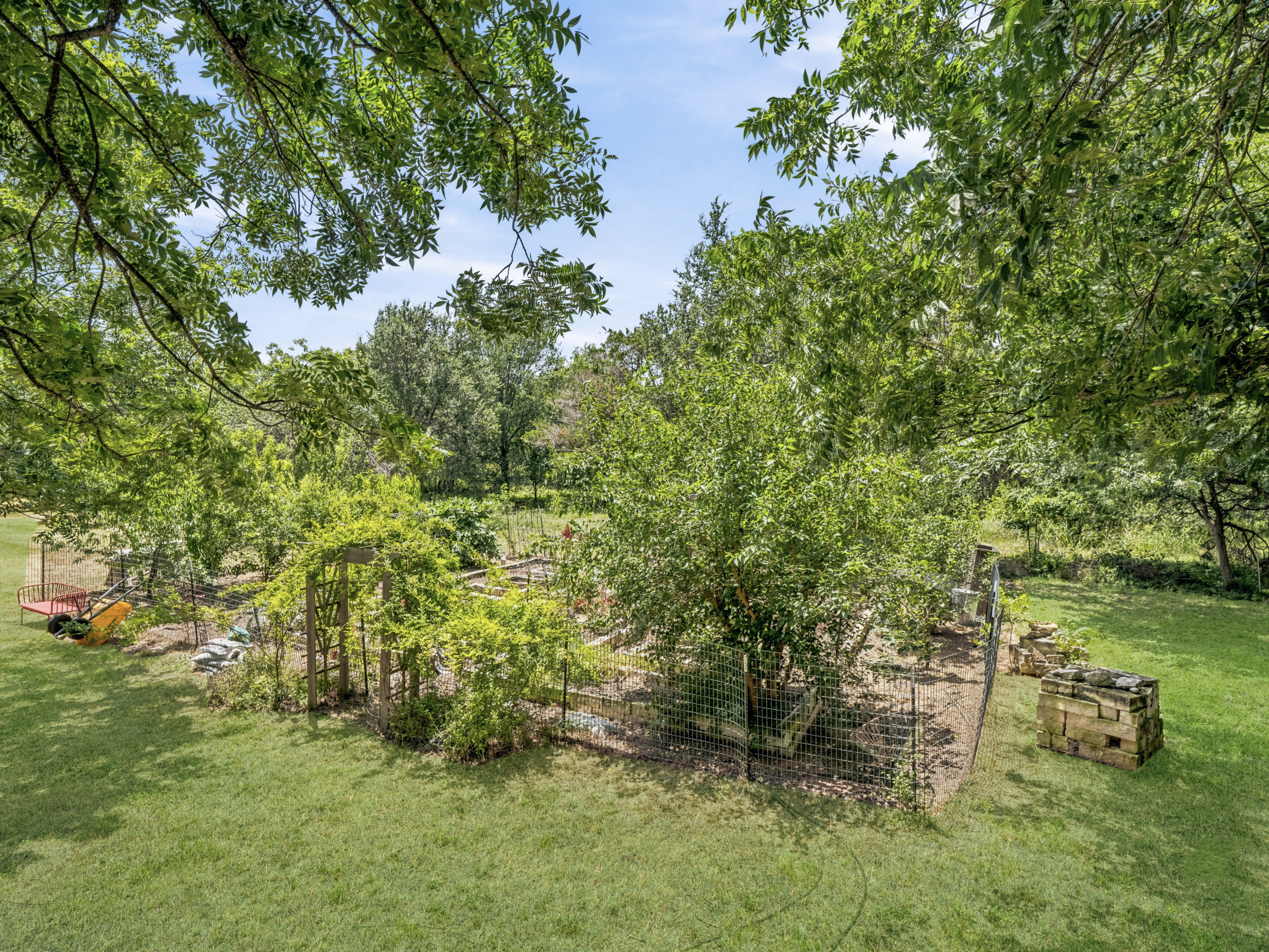301 Twin Creek Road Manchaca, TX 78652 - Photo 40 of 48