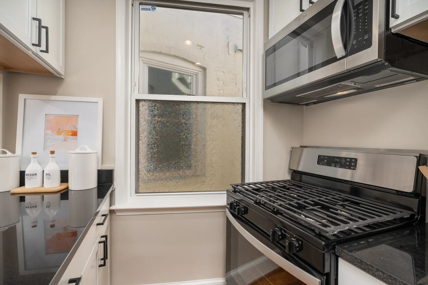$350,000 | 1218 D Street Southeast, Unit 4, Washington, DC 20003