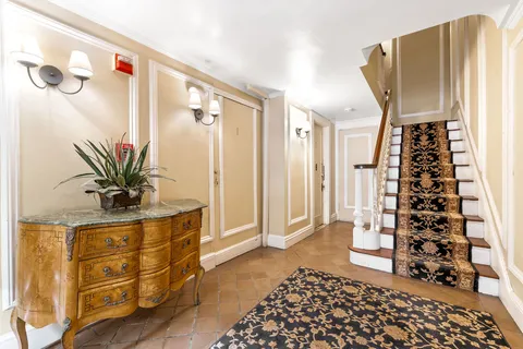 $650,000 | 119 Marlborough Street, Unit 10, Boston, MA 02116