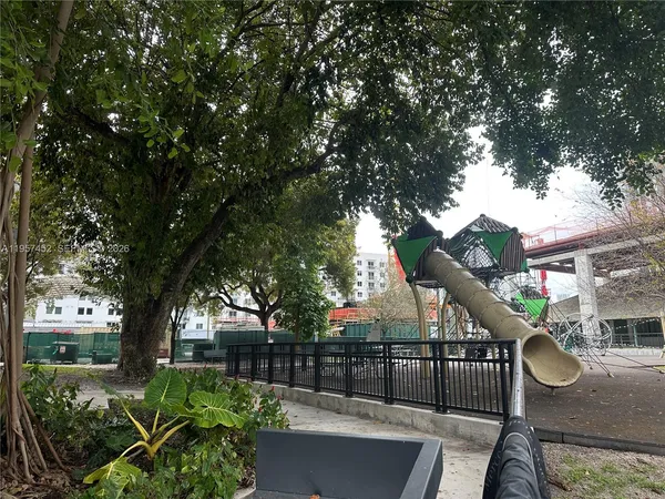 $339,000 | 115 Southwest 11th Street, Unit 505, Miami, FL 33130