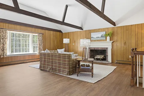 $1,499,999 | 10 Durham Drive, Lynnfield, MA 01940