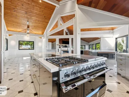 $2,500,000 | 160 Crest Road, Novato, CA 94945