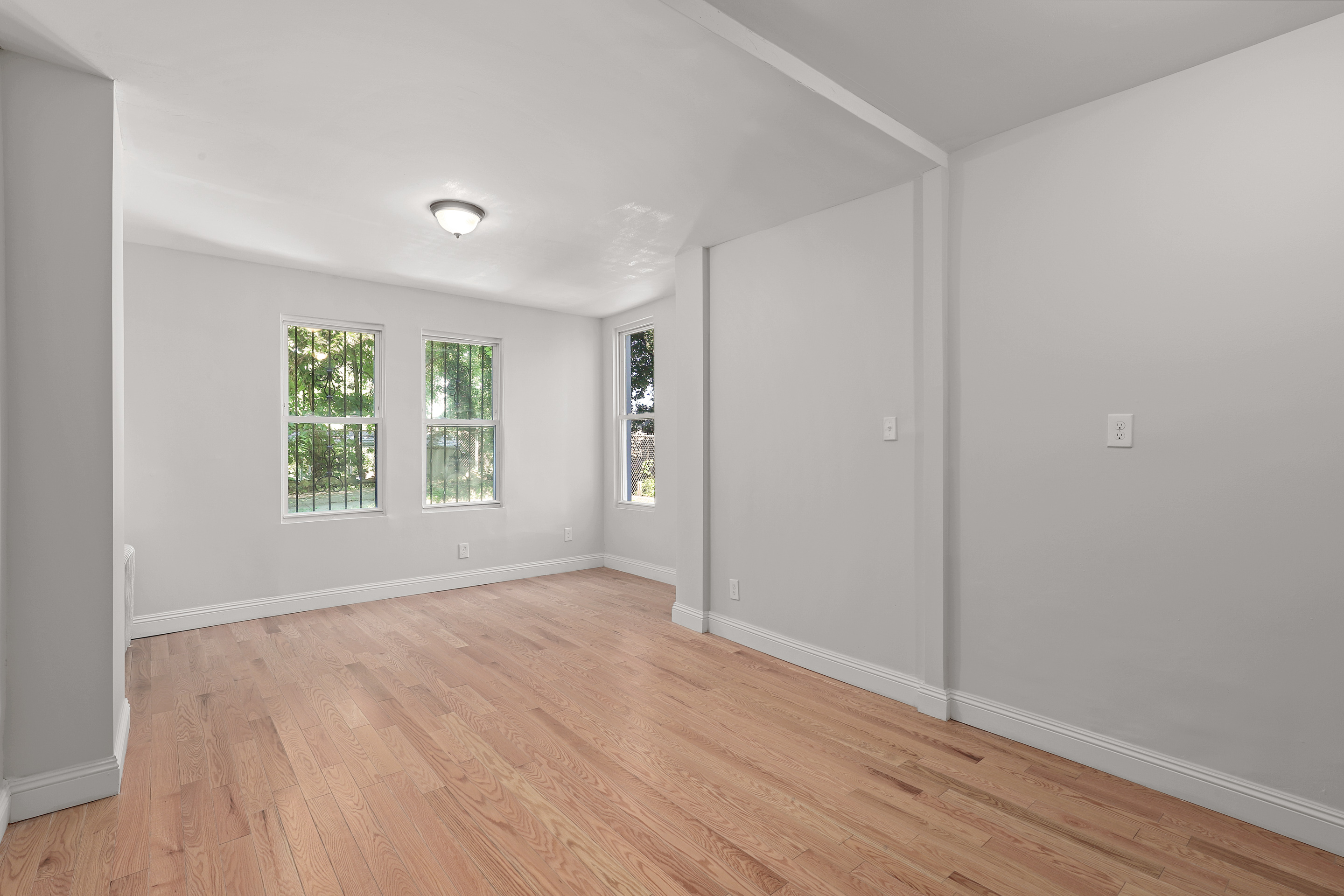 156 Summit Place Bronx, NY 10463 - Photo 29 of 38