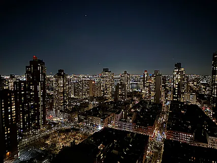 $1,995,000 | 200 East 89th Street, Unit 29D | Upper East Side