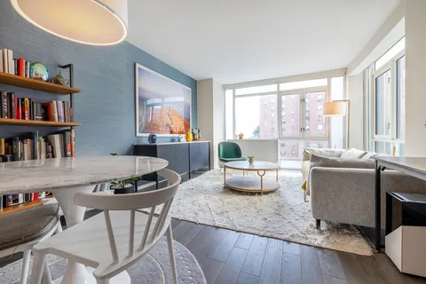$1,160,700 | 385 1st Avenue, Unit 6G | Gramercy