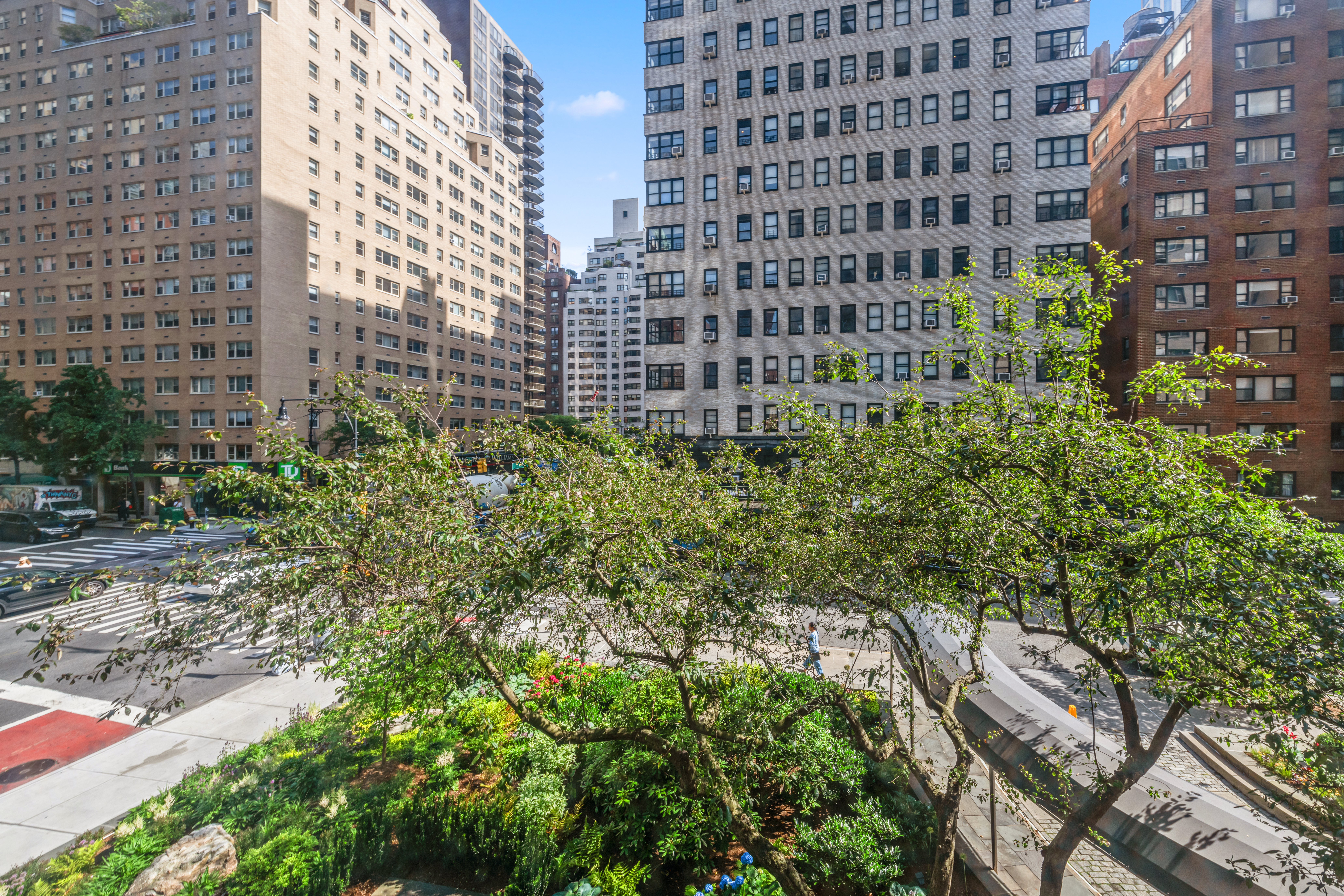 400 East 56th Street, Unit 3D Manhattan, NY 10022 - Photo 21 of 24 a view of a building