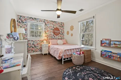 $1,495,000 | 72 Barclay Drive, Stamford, CT 06903