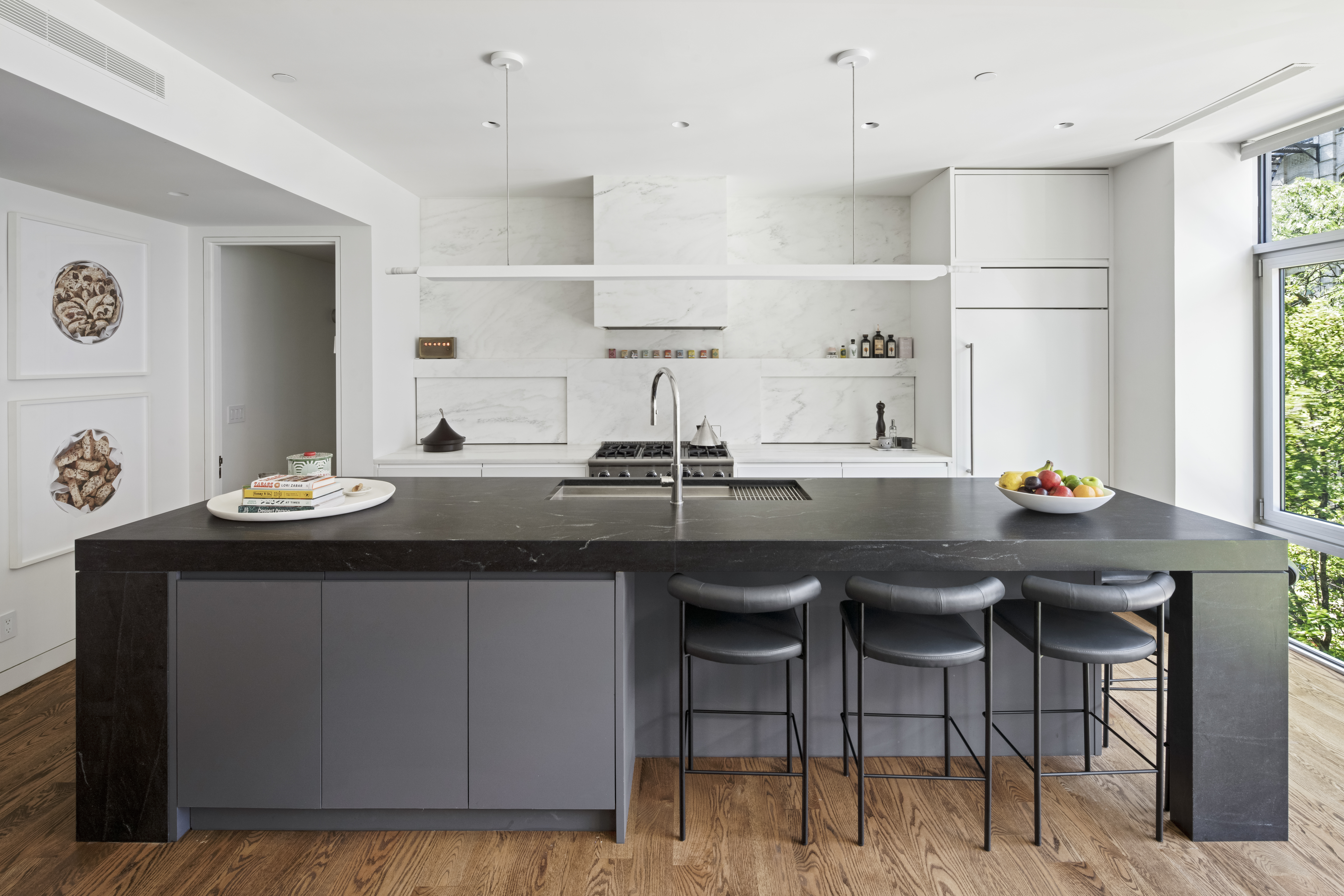 433 East 74th Street, Unit 3AB/4B Manhattan, NY 10021 - Photo 6 of 25