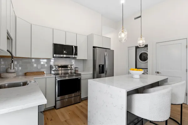 $1,250,000 | 79 A Sheridan Street, Unit 3, Jamaica Plain, MA 02130