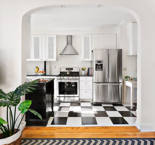 $1,020,000 | 2 Grace Court, Unit 2Z | Brooklyn Heights