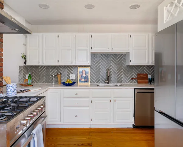 $775,000 | 216 Prospect Street, Unit 1, Cambridge, MA 02139